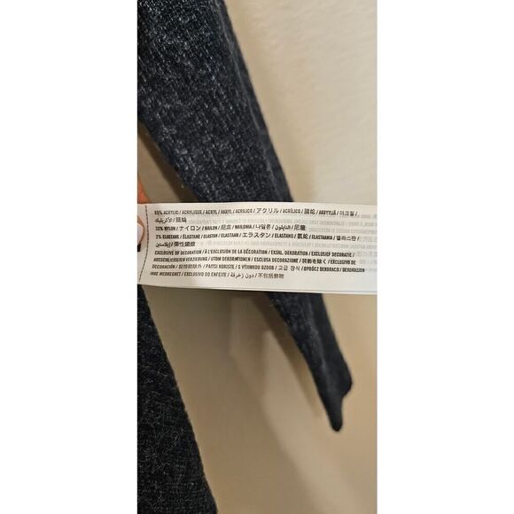 NWT A & F Back Split Long Sleeve Sweater Size Medium - Picture 6 of 7